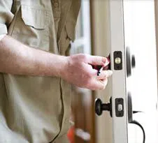 Golden Locksmith Services Fort Worth, TX 817-618-5217 Golden Locksmith Services Fort Worth, TX 817-618-5217 - 6-Lock-Change